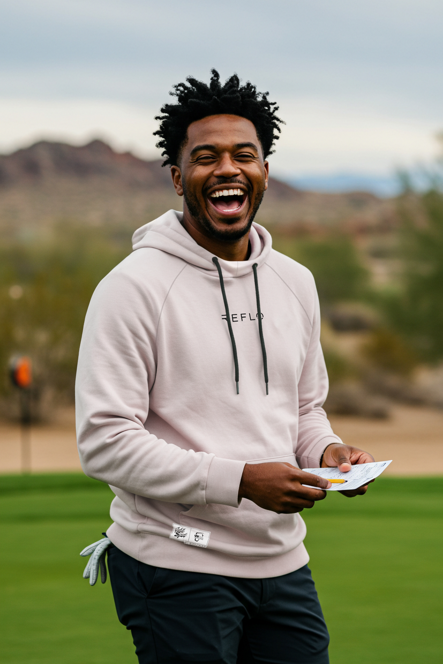 Sweeper Hoodie Off White (WMPO) - Reflo