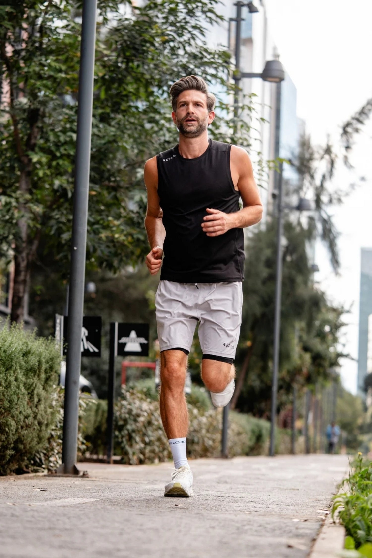 Desna 2-in-1 Shorts Reflo Athleisure