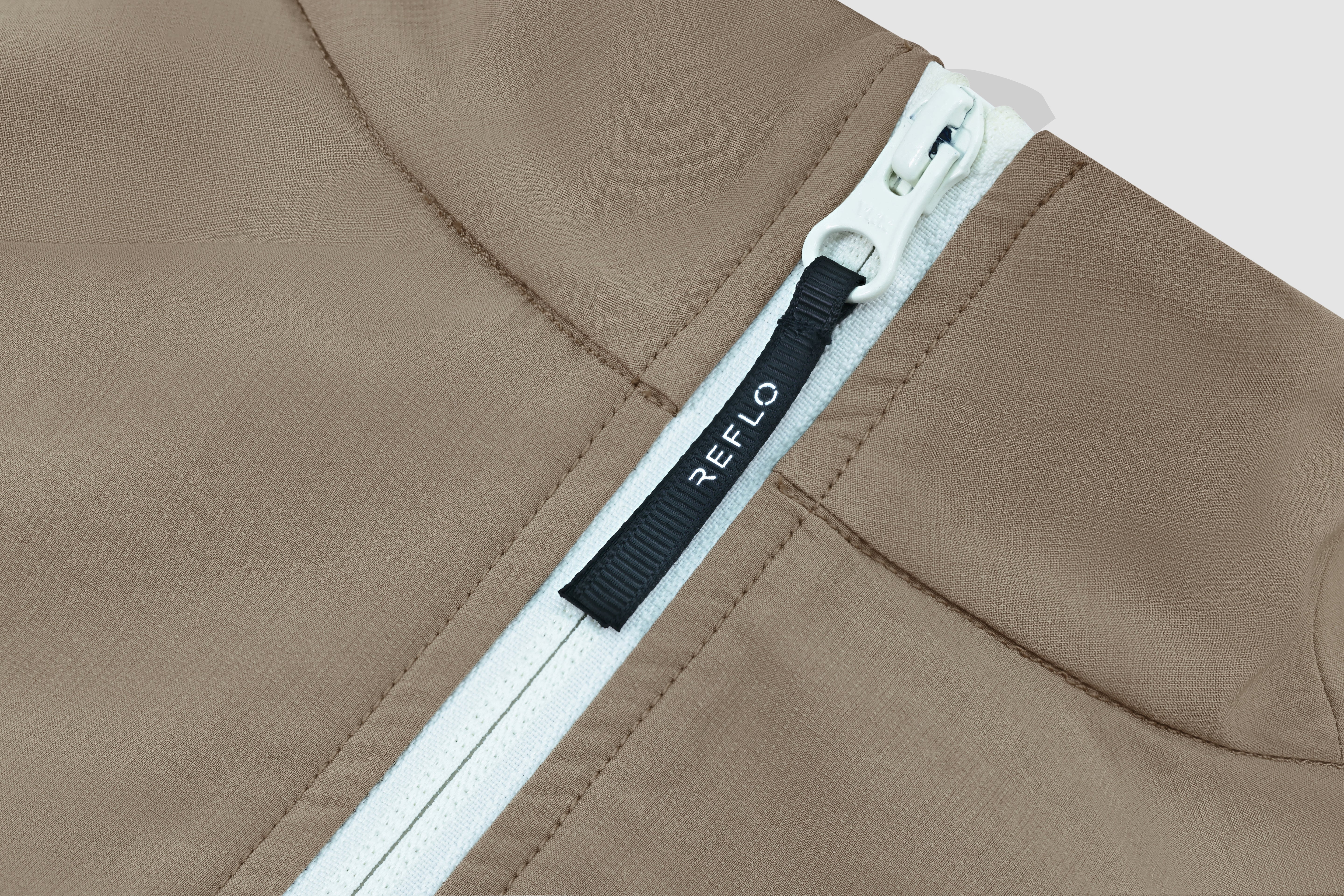 The Open Elements Lightweight Jacket Reflo