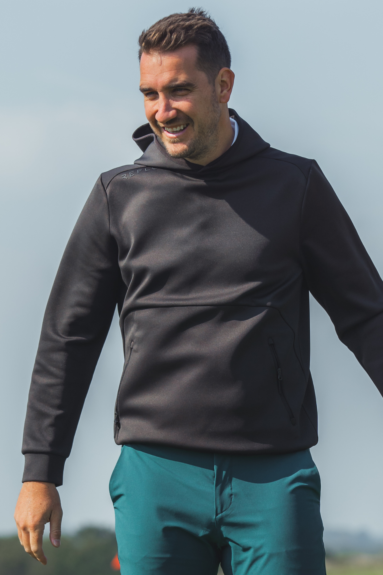 Tarim Hoodie Black Reflo Athleisure