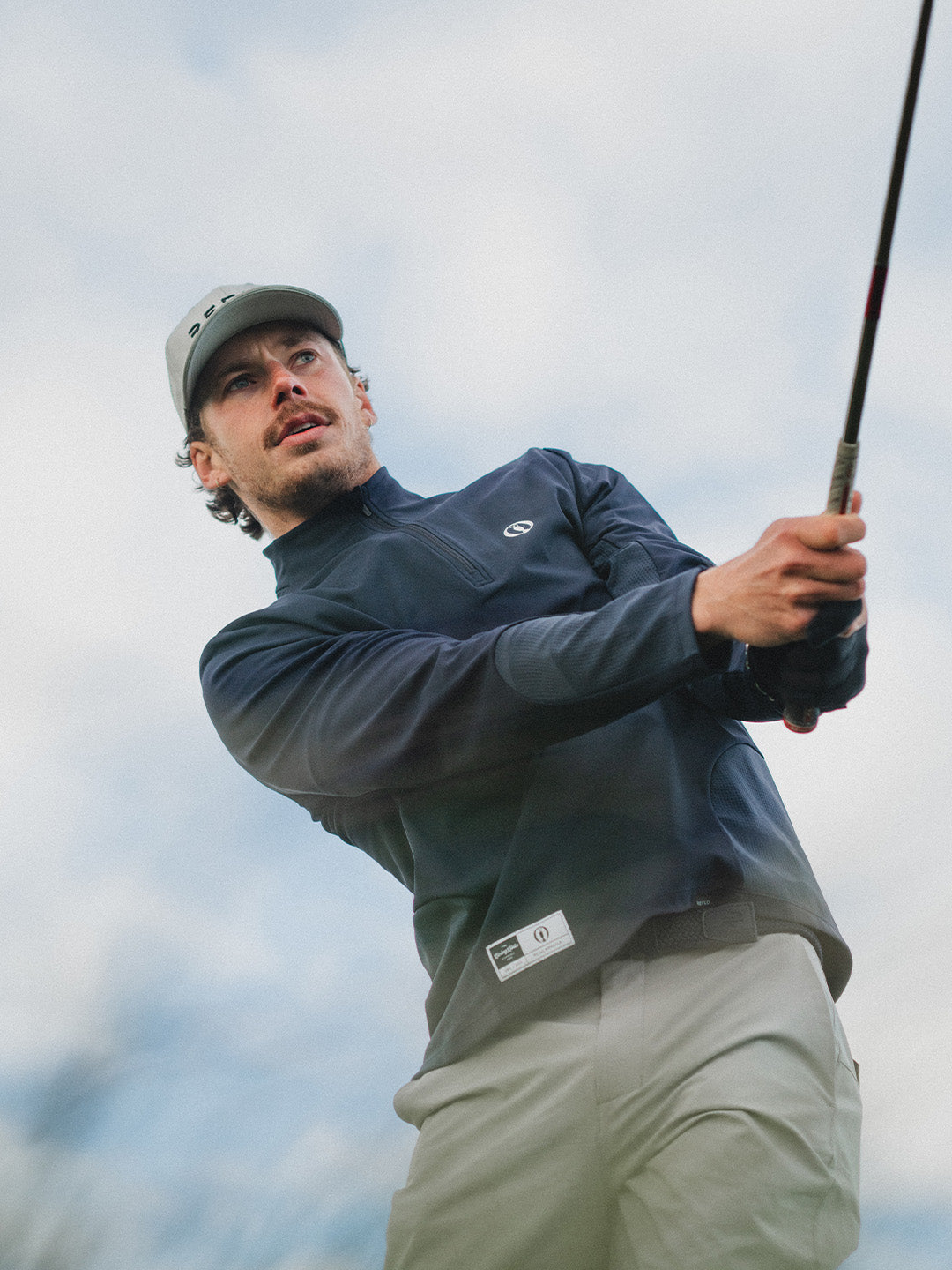The Open Shifting Dune Quarter Zip Midlayer Reflo